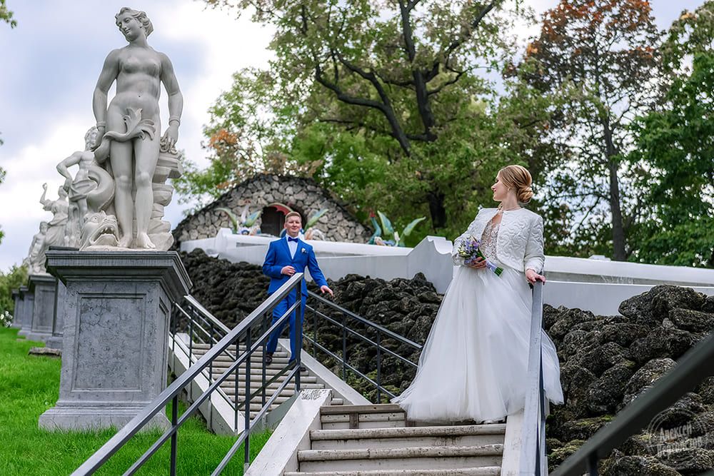 Лучшие парки и сады для фотосессии: Нижний парк Петергофа, свадебная фотосессия