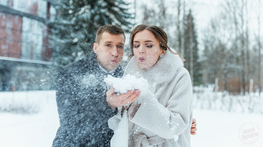 Где фотографироваться на свадьбу зимой и в дождь.