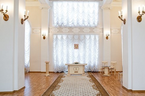 Зал торжественных регистраций в ЗАГС Адмиралтейского района. Свадебный фотограф в Санкт-Петербурге Алексей Вертолетов.