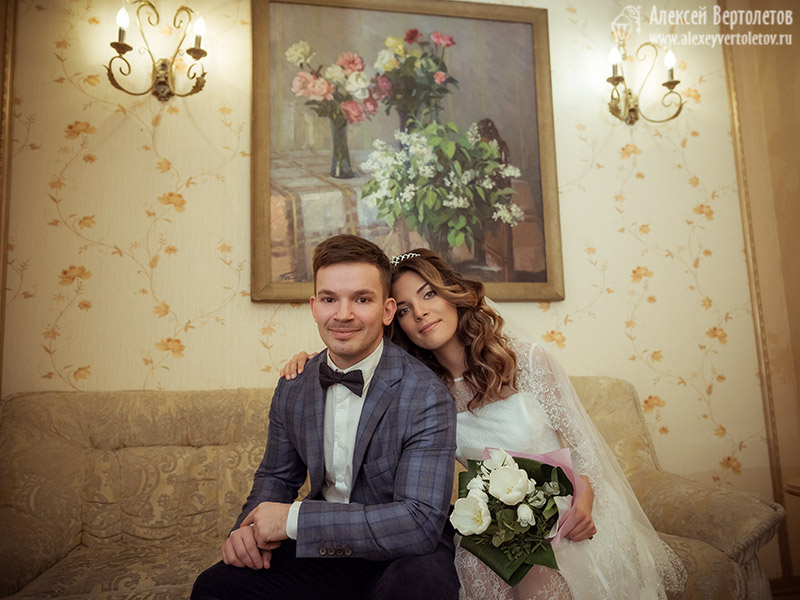 ЗАГС Адмиралтейского района. Свадебный фотограф в Санкт-Петербурге Алексей Вертолетов.