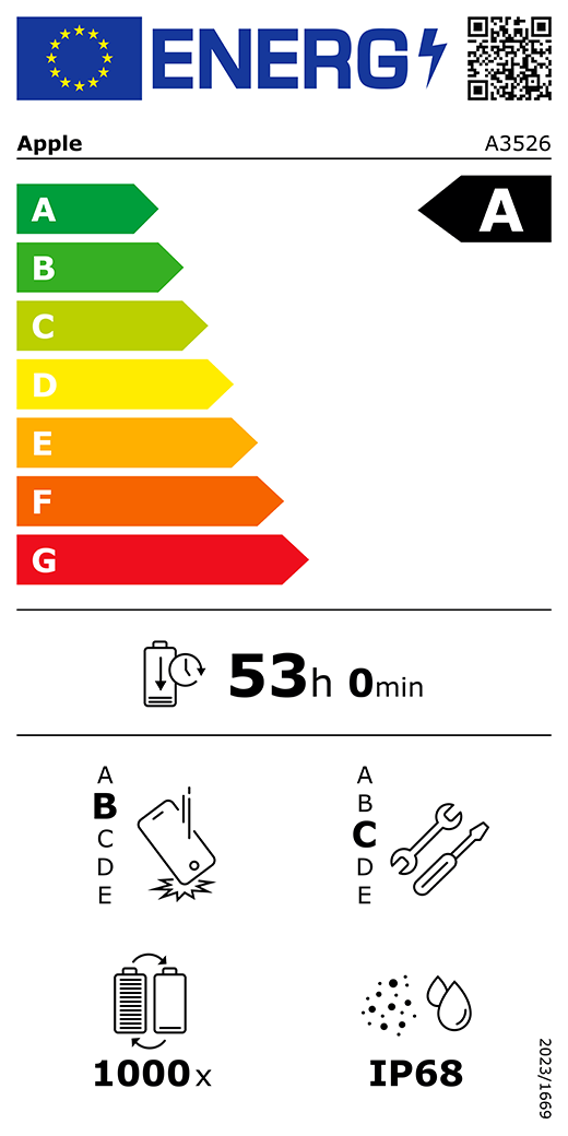 Étiquette énergie de l’UE, code QR et informations, modèle Apple A3526, classe A, classes d’efficacité énergétique (échelle allant de A à G), A (la plus élevée) à G (la plus basse), endurance de la batterie en cycles, 53 heures et 0 minute par charge complète de la batterie, résistance aux chutes libres répétées de classe B, A (plus résistante) à E (moins résistante), réparabilité de classe C, A (plus réparable) à E (moins réparable), endurance de la batterie de 1 000 cycles, indice de protection IP68 pour la poussière et l’eau, règlement 2023/1669.